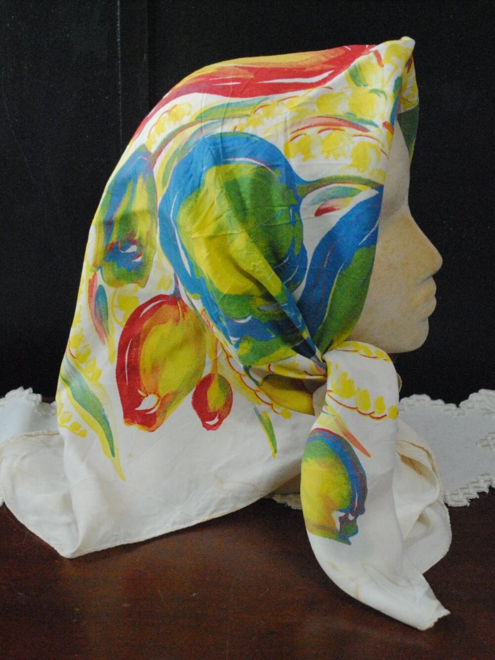 Vintage Large Watercolor Style Tulip Print Scarf